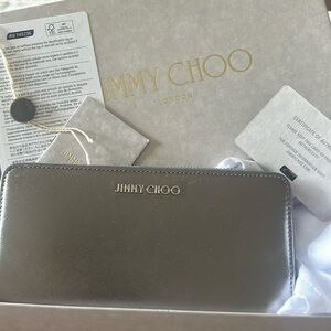 Jimmy Choo 🔥 Zippered Wallet